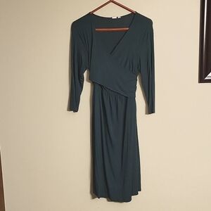 Gap Maternity green wrap long dress size Medium